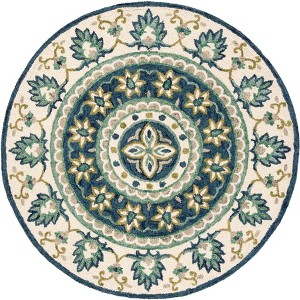 Novelty NOV606 Hand Tufted Area Rug  - Safavieh - 1 of 3