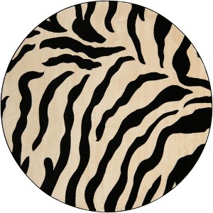 Unique Loom    Wildlife Zebra Area Rug - 1 of 4