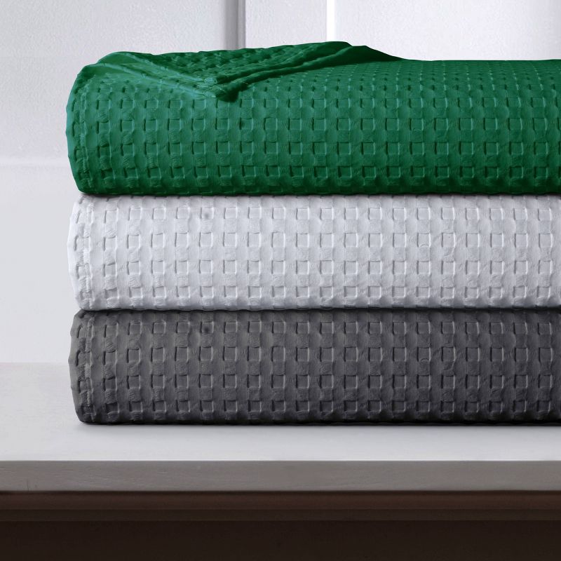 Tribeca Living 50&#34;x70&#34; Vienna Chunky Waffle Weave Cotton Throw Emerald Green, 3 of 4