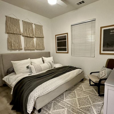 Guest review image 1 of 1, zoom in
