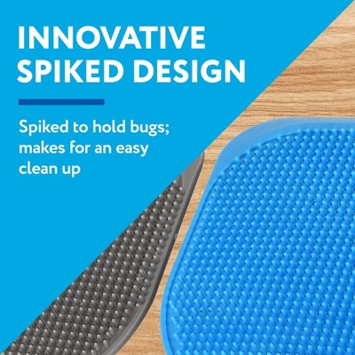 Extra Large Blue and Gray Plastic Spiked Fly Swatter Set