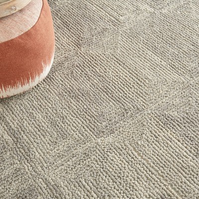 Hand-Tufted Gray Wool Rectangular Easy Care Area Rug