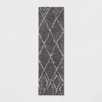 2'X7' Diamond Patterned Shag Woven Accent Rug Gray - Project 62™