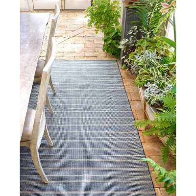 Samson Navy and White Striped Handwoven Synthetic Rug, 5' x 8'