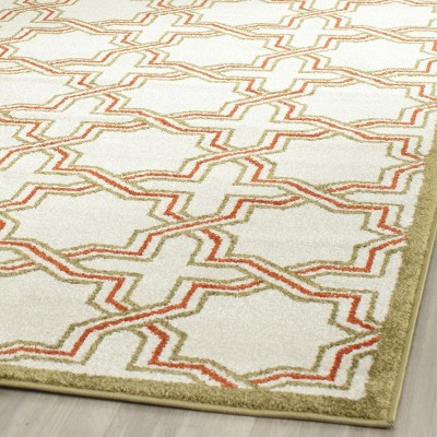 Ivory Light Green Geometric Round Hand-Knotted Rug