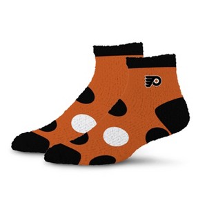 NHL Philadelphia Flyers Big Dot Fuzzy Socks - One Size Fits Most - 1 of 3