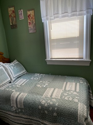 Guest review image 1 of 2, zoom in