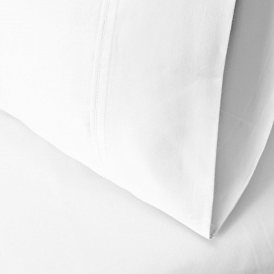 Luxury 700 Thread Count Solid Set of 2 Premium Cotton Pillowcase Set, by Blue Nile Mills