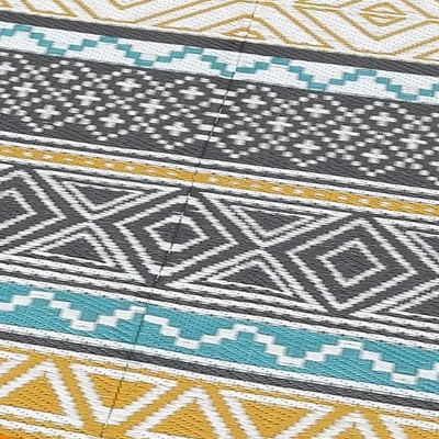 four colors - yellow/green/grey/white