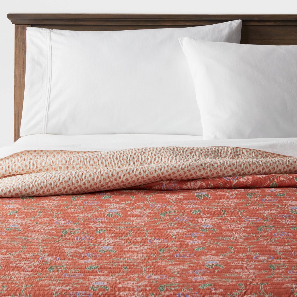 Twin/Twin Extra Long Floral Boho Reversible Printed Quilt Bronze