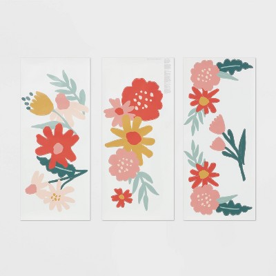 In the Garden Floral Wall Decal - Pillowfort™