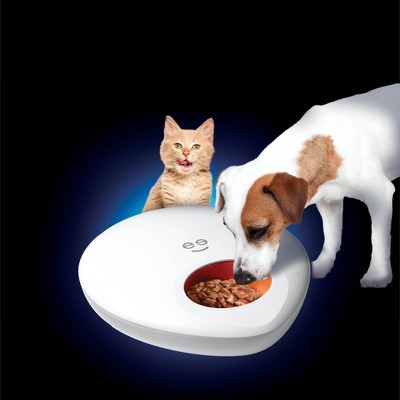 Geeni White Smart Pet Feeder with Ice Packs and Timer