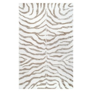 Gray Solid Tufted Area Rug 2