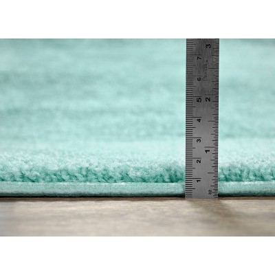 Sea Foam Nylon Traditional Washable 2-Piece Bath Rug Set
