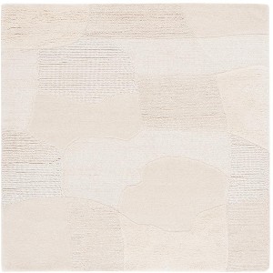 Manhattan MAN577 Hand Tufted Indoor Rugs - Safavieh - 1 of 4