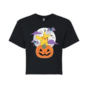 Women's - Pokémon - Pikachu Pumpkin With Moon Cropped Graphic T-Shirt - 1 of 4