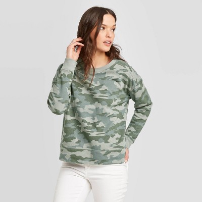 camo crewneck womens