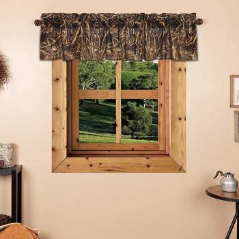 Realtree Max 5 Camo Valance for Windows - Enhance Your Farmhouse Kitchen Curtains, Bedroom or Living Room Decor with Rustic Hunting Camouflage Valance