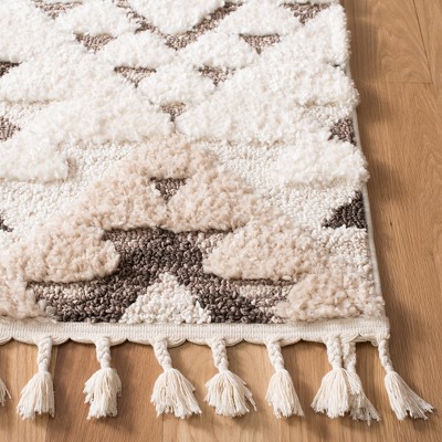 Ivory Diamond Braided Tassel 2'3" x 4' Synthetic Shag Rug