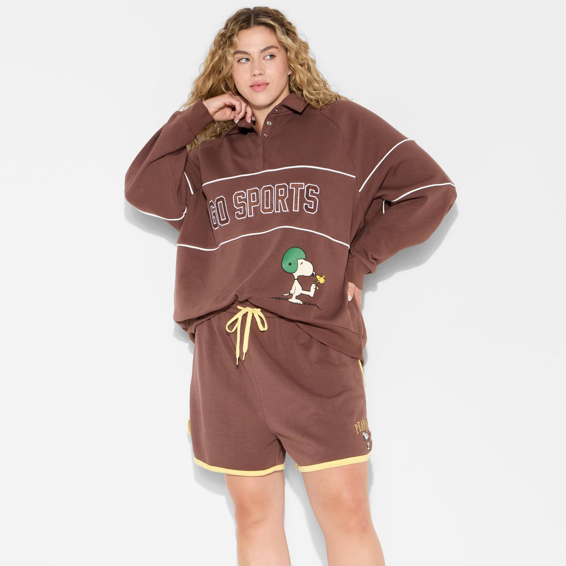 Women's Peanuts Go Sports Fleece Graphic Pullover Sweatshirt - Brown 1X