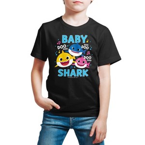Boys' - Baby Shark - Baby Shark Family Doo Doo Doo Short Sleeve Graphic T-Shirt - 1 of 4