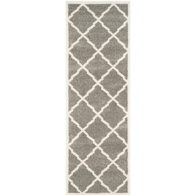 Amherst AMT421 Power Loomed Indoor Rug -Safavieh