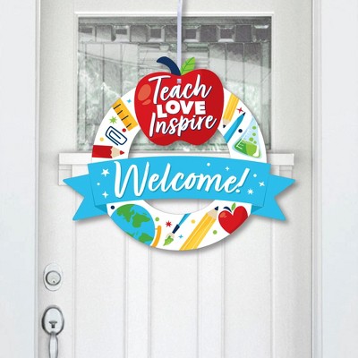 Big Dot of Happiness Thank You Teachers - Outdoor Teacher Appreciation Decor - Front Door Wreath