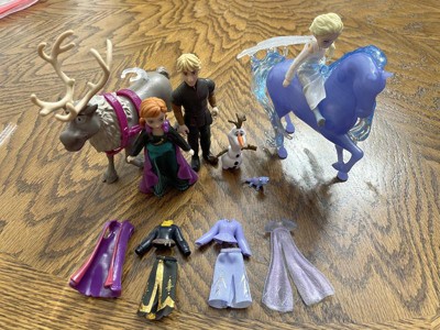 Disney Frozen Fashions & Friends Set With 3 Dolls, 4 Friend Figures And ...