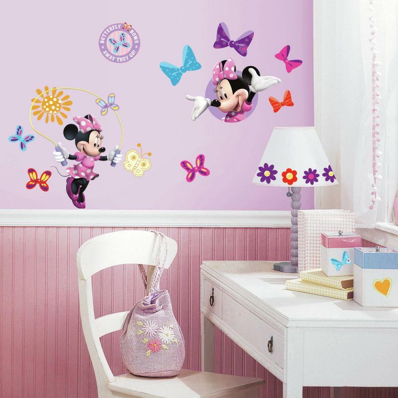 Minnie Bow-Tique Peel and Stick Kids&#39; Wall Decal, 3 of 6