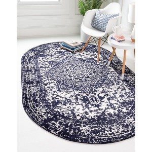 Unique Loom    Richmond Medallion Area Rug - 1 of 4