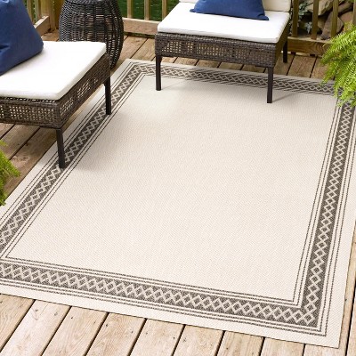 Cream & Black Diamond Border Easy-Care Synthetic Area Rug