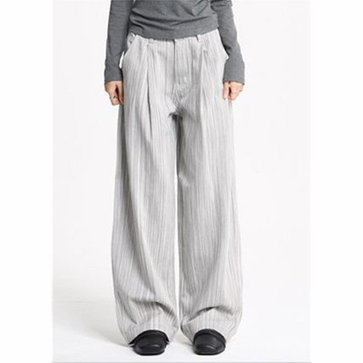 Clotth Womens Pinstripe Pleated Pants - Mid-rise Loose Straight Legs Fit with Pockets, Wide-Leg Streetwear Pants for Women & Men