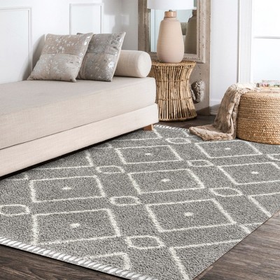 Mercer 5'x8' Grey/Cream Moroccan Diamond Shag Area Rug with Tassels