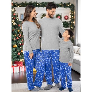 Fruit of the Loom Christmas Holiday Family Matching Pajama Sleep Sets, Sizes XS-3XL - 1 of 4