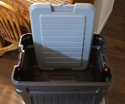 Action Packer Gallon Rubbermaid Action Packer 24 Gallon Lockable