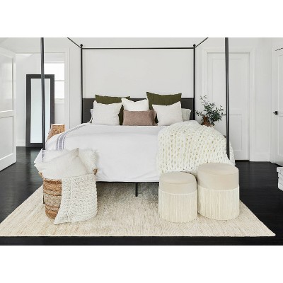 Natural Hand-Knotted Wool and Cotton Rug, 5x8