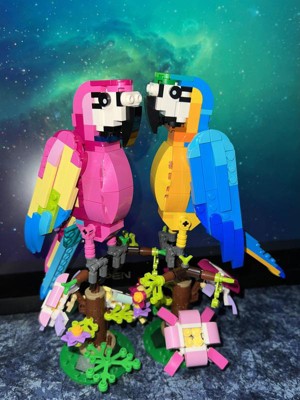 Lego parrot discount