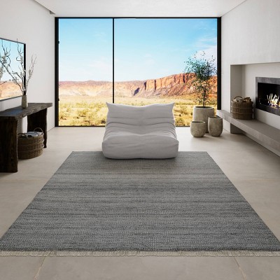 Handwoven Silver Rectangular 8' x 10' Indoor/Outdoor Rug