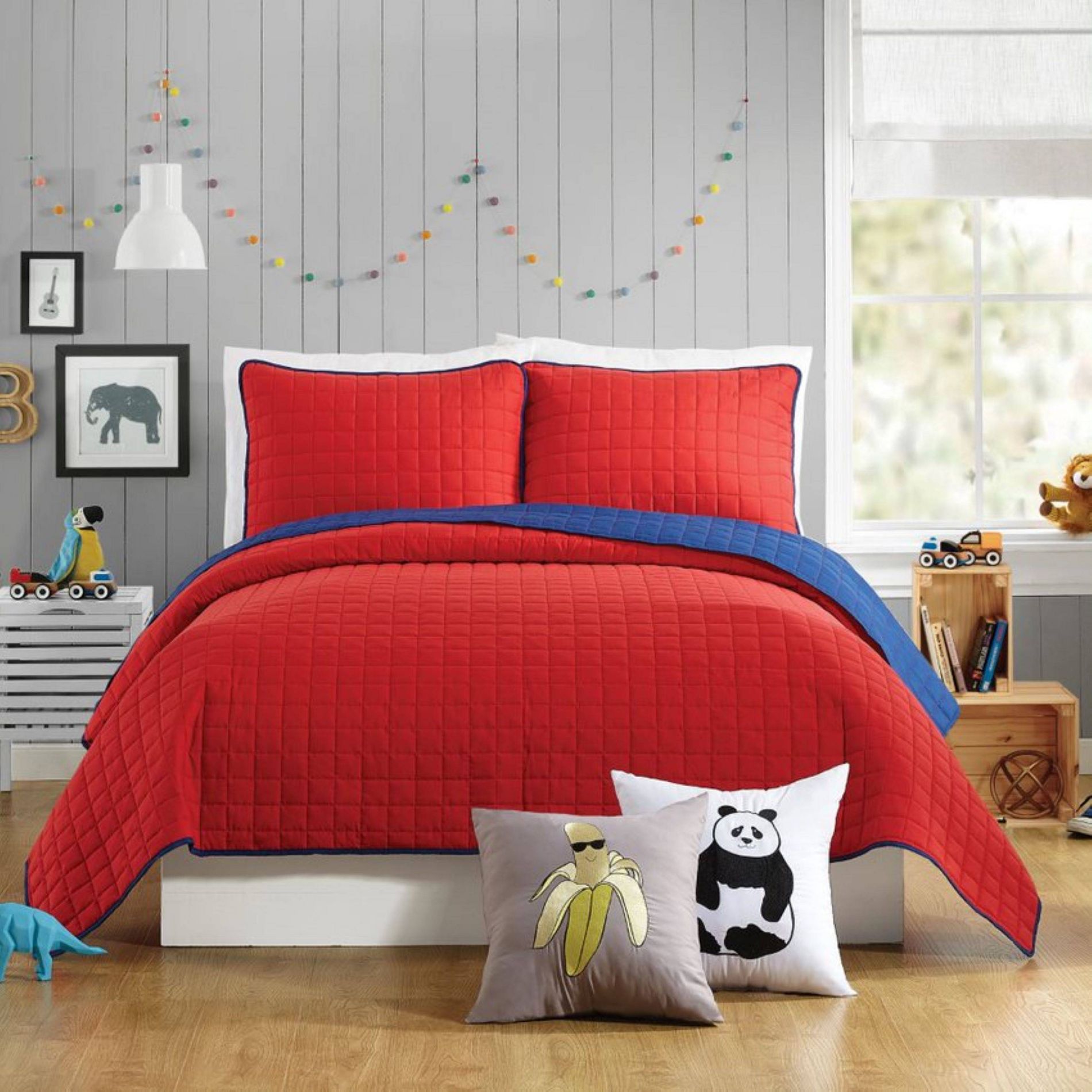3Pc Full/Queen Ayer Reversible Kids' Quilt Set Red - Urban Playground: Kids Bedding, Solid Pattern, Polyester, 3 Pieces