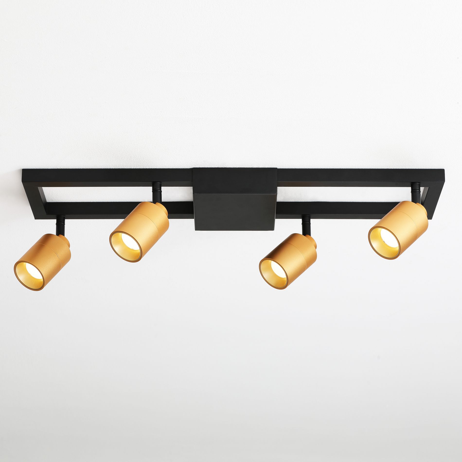 VidaLite Shura 4-Head Square Track Brass and Black