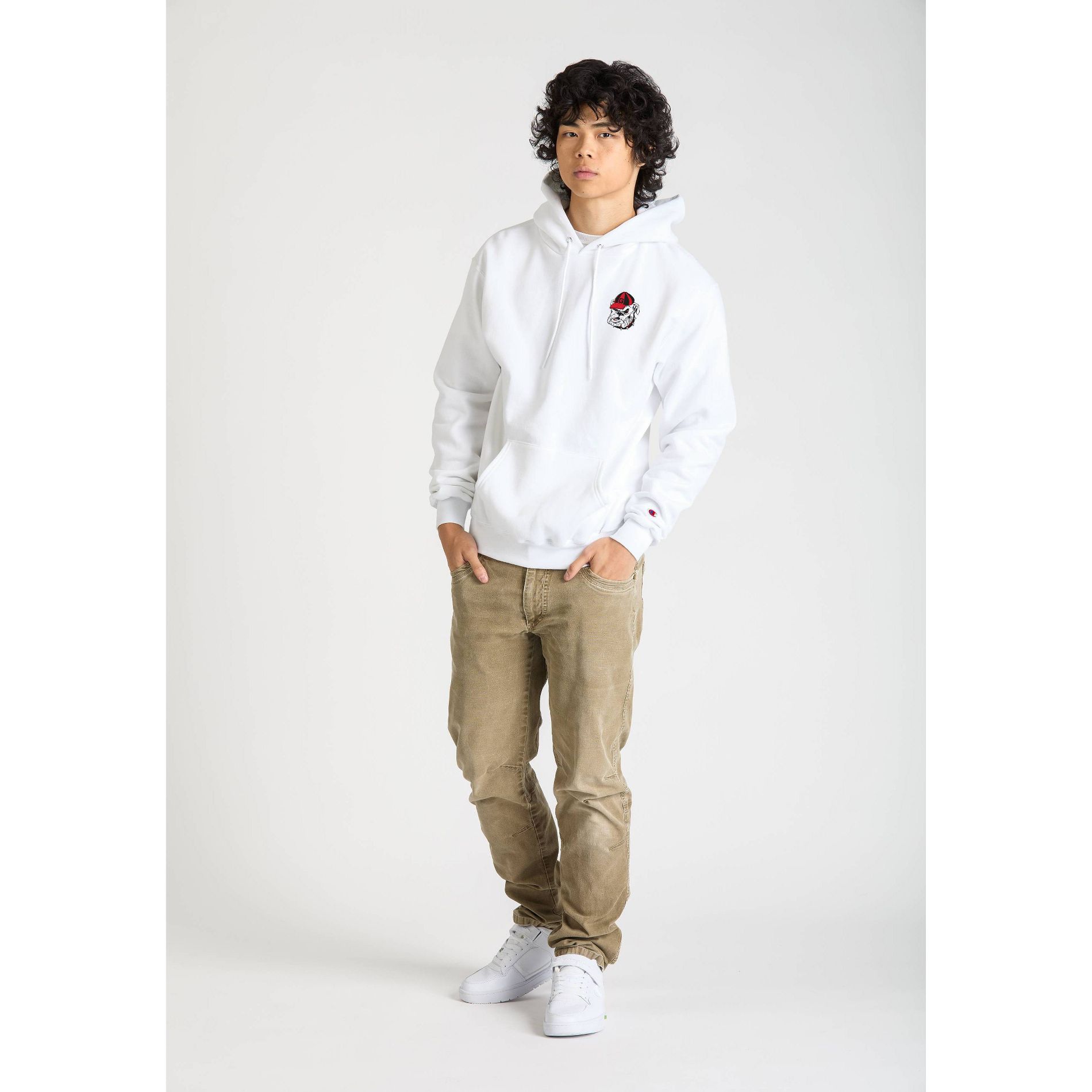 NCAA Georgia Bulldogs Men's Champion White Hooded Sweatshirt - M