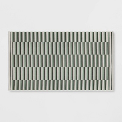 Linear Geo Outdoor Area Rug - Room Essentials™