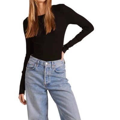Women's Fitted Crewneck Tee - bobi