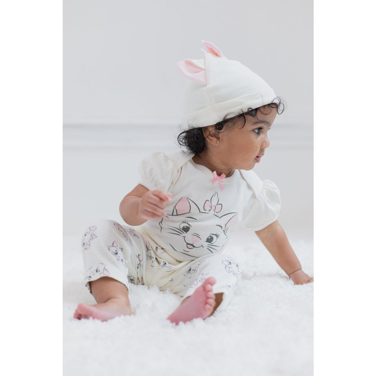 Disney Classics Winnie the Pooh Lion King Bambi Baby Bodysuit Pants and Hat 3 Piece Outfit Set Newborn to Infant - thumbnail 9