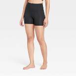 Women's Brushed Sculpt Bike Shorts 5" - All in Motion™