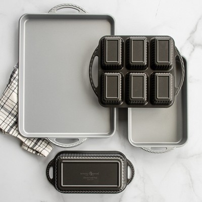 Nordic Ware ProCast Loaf Pan - Thumbnail 3