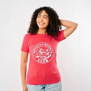 Simply Sage Market Official Member Cool Moms Club Short Sleeve Tee - 1 of 4