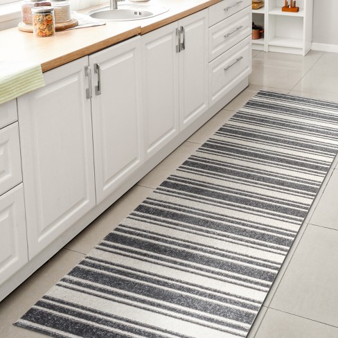 JONATHAN Y Fawning Two-Tone Striped Classic Low-Pile Machine-Washable Area Rug - image 1 of 4