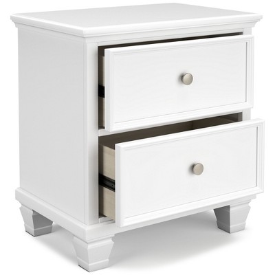 White Transitional 2-Drawer Nightstand with Metal Knobs