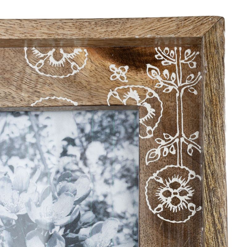 White Flower Print 4 X 6 Wood Photo Frame - Foreside Home & Garden, 5 of 8